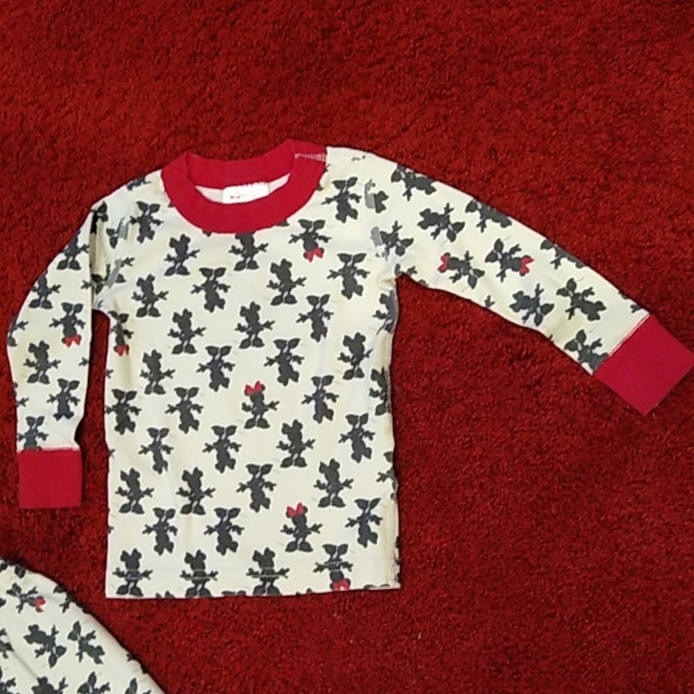 Hanna Anderson Disney Minnie Mouse Pajamas Cream/Red/Black Size 18-24 Months - Picture 2 of 14